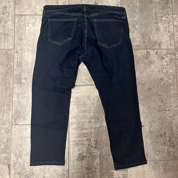 Uniqlo Men’s Dark Denim Skinny Tapered Liw Rise Ultra Stretch Jeans SZ 38 X 34 - Picture 5 of 8